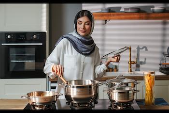 با سرویس های قابلمه یونیک آشپزی را راحت تر کنید